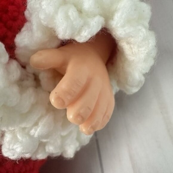 Vintage Crochet Mr. and Mrs. Santa Claus Doll Crocheted Outfits 14" - Picture 11 of 16